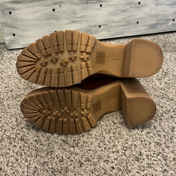 Dolce Vita Caster H2O Waterproof Leather Bootie in Burgundy - Picture 4 of 10